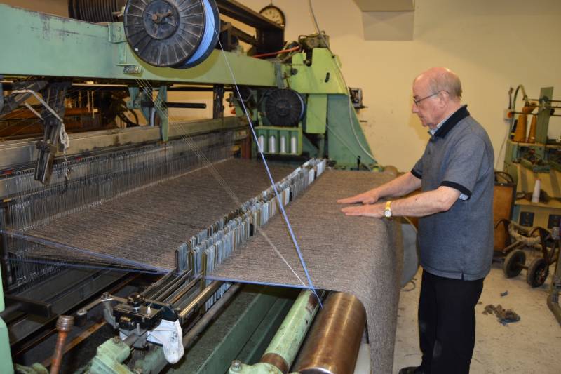  herdwick tweed on the loom